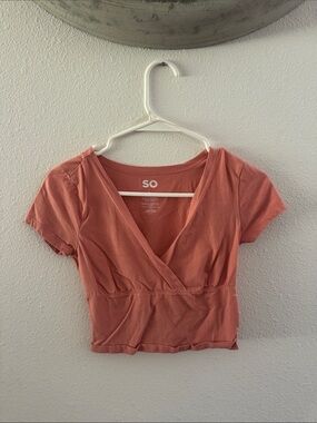 SO Rust-Pink Wrap Crop Tee